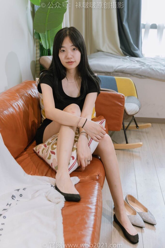 [BoBoSocks襪啵啵]NO.363 小甜豆-兩雙平底鞋、黑色船襪、裸足[140P/1V/5.59GB]插圖2