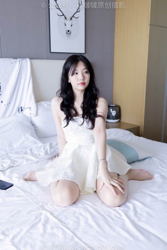 [BoBoSocks襪啵啵]NO.367 小甜豆-高跟鞋、油亮白絲、絲襪踩奶油蛋糕[145P/1V/6.66GB]插圖3