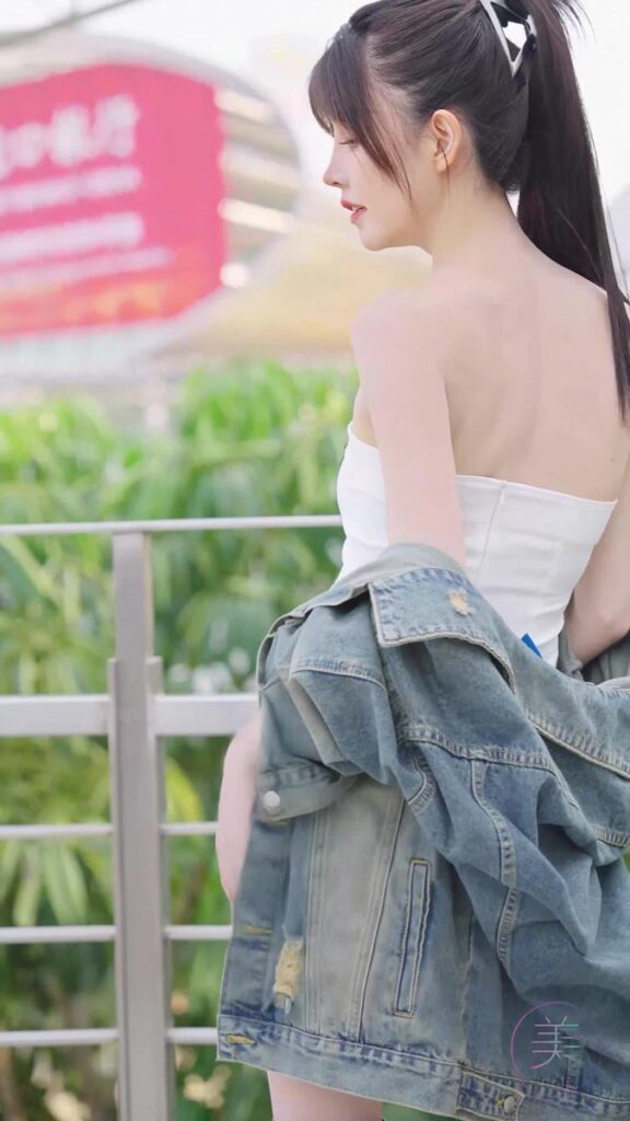 NO.0715 2023 廣州車展 Racing Model 車模抖音網(wǎng)紅隨拍37[1V/345MB]插圖1