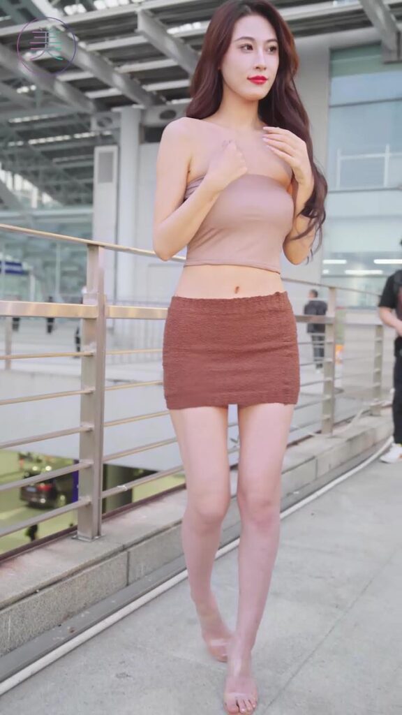 NO.0733 2023 廣州車展 Racing Model 車模抖音網(wǎng)紅隨拍49[1V/129MB]插圖1