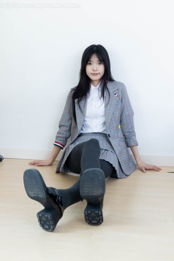 物戀傳媒 NO.2479 茯苓-皮鞋、厚灰連褲棉襪[160P/1V/4.55GB]插圖3