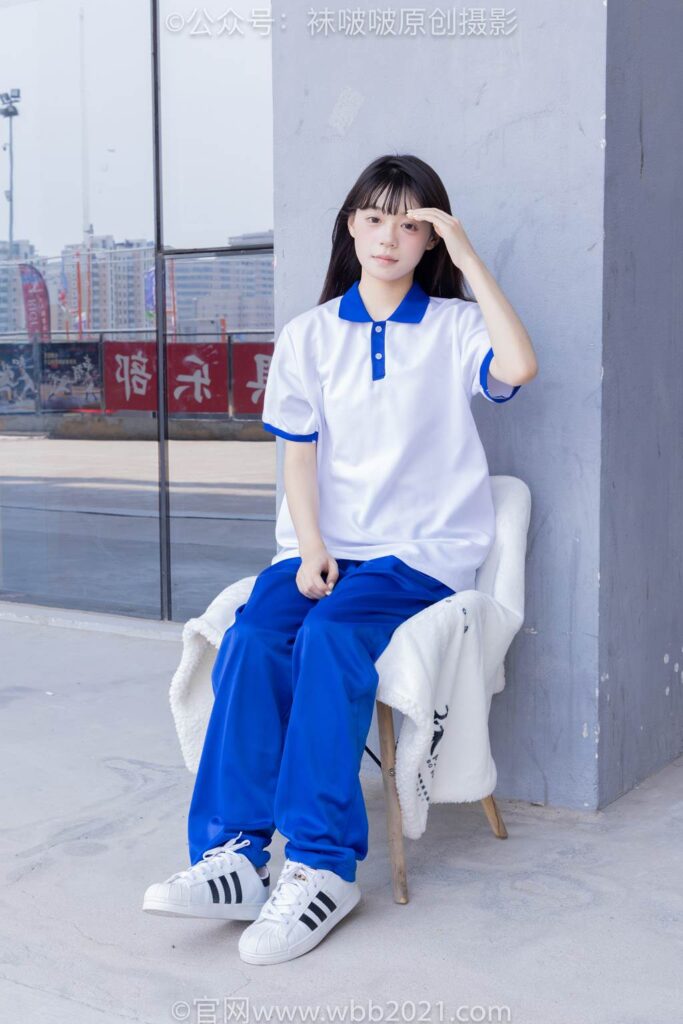 [BoBoSocks襪啵啵]NO.393 糯米-板鞋、白棉襪、裸足、校服[150P/1V/7.01GB]插圖3