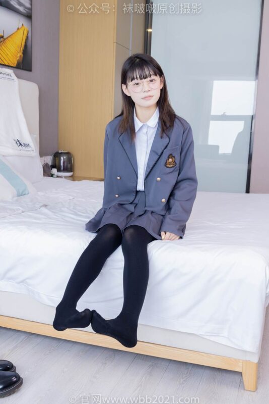 BoBoSocks襪啵啵 NO.402 糯米-皮鞋、厚黑絲、學(xué)院jk[140P/1V/6.29GB]-無料攝影圈