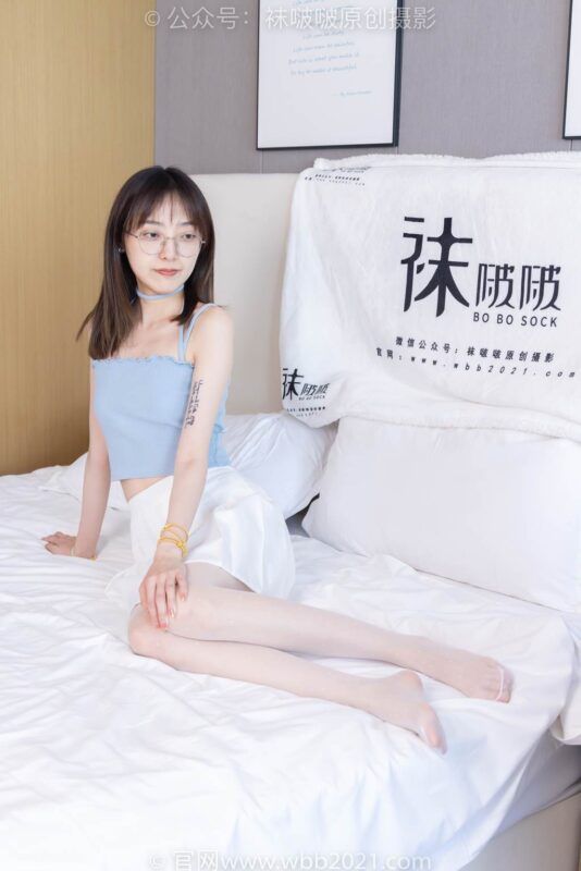 [BoBoSocks襪啵啵]NO.403 稚予-高跟鞋、板鞋、波點(diǎn)黑絲、波點(diǎn)白絲[145P/1V/5.65GB]-無料攝影圈