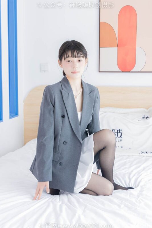 [BoBoSocks襪啵啵]NO.404 糯米-板鞋、黑絲、ol風(fēng)[145P/1V/6.13GB]-無料攝影圈