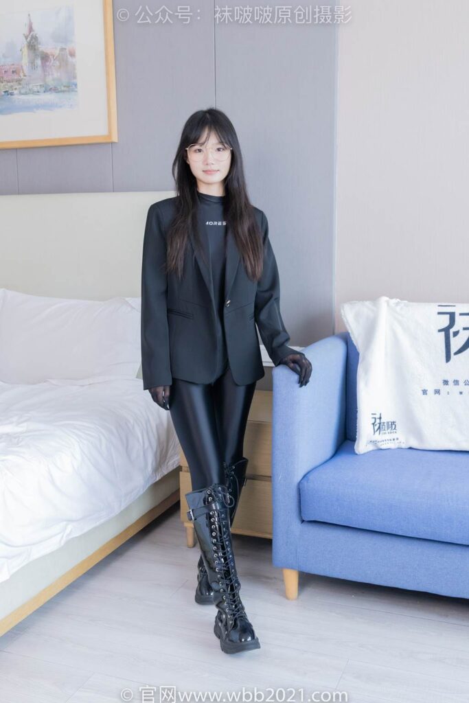 [BoBoSocks襪啵啵]NO.423 甜甜圈-長(zhǎng)靴、黑絲、連體衣褲里絲[145P/1V/6.77GB]插圖1