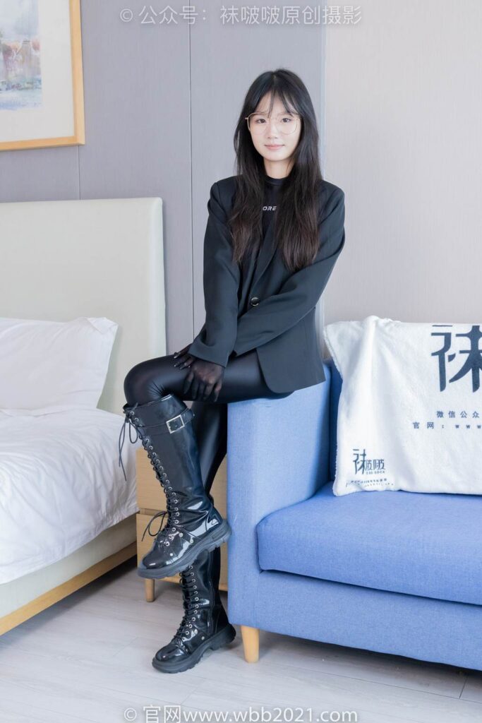 [BoBoSocks襪啵啵]NO.423 甜甜圈-長(zhǎng)靴、黑絲、連體衣褲里絲[145P/1V/6.77GB]插圖2