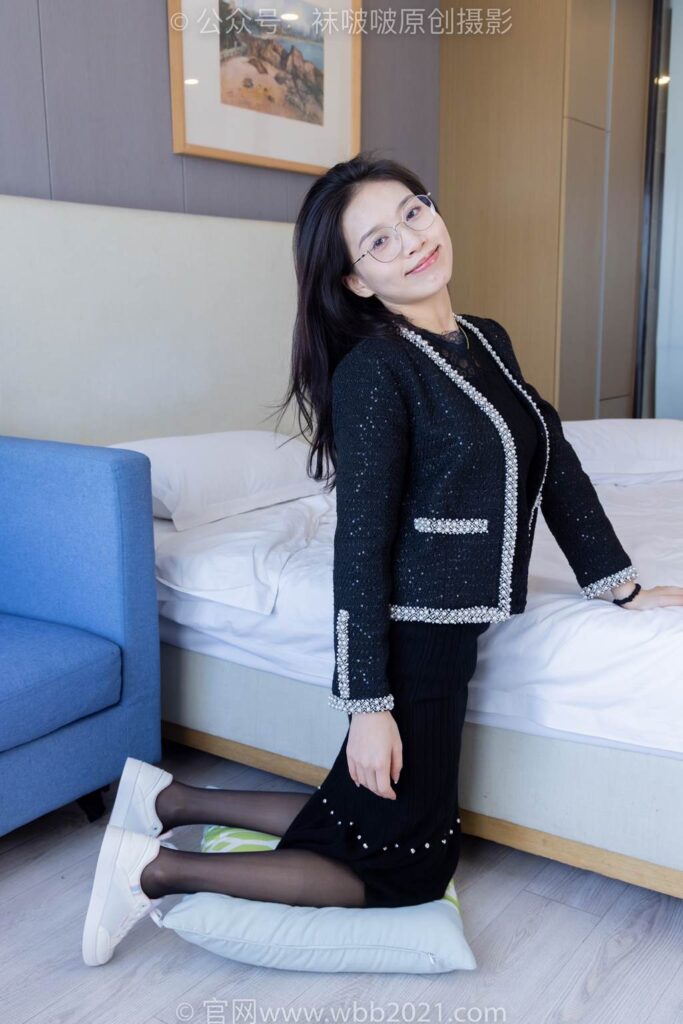 [BoBoSocks襪啵啵]NO.425 芝士-高跟鞋、板鞋、肉絲、黑絲[155P/1V/6.17GB]插圖