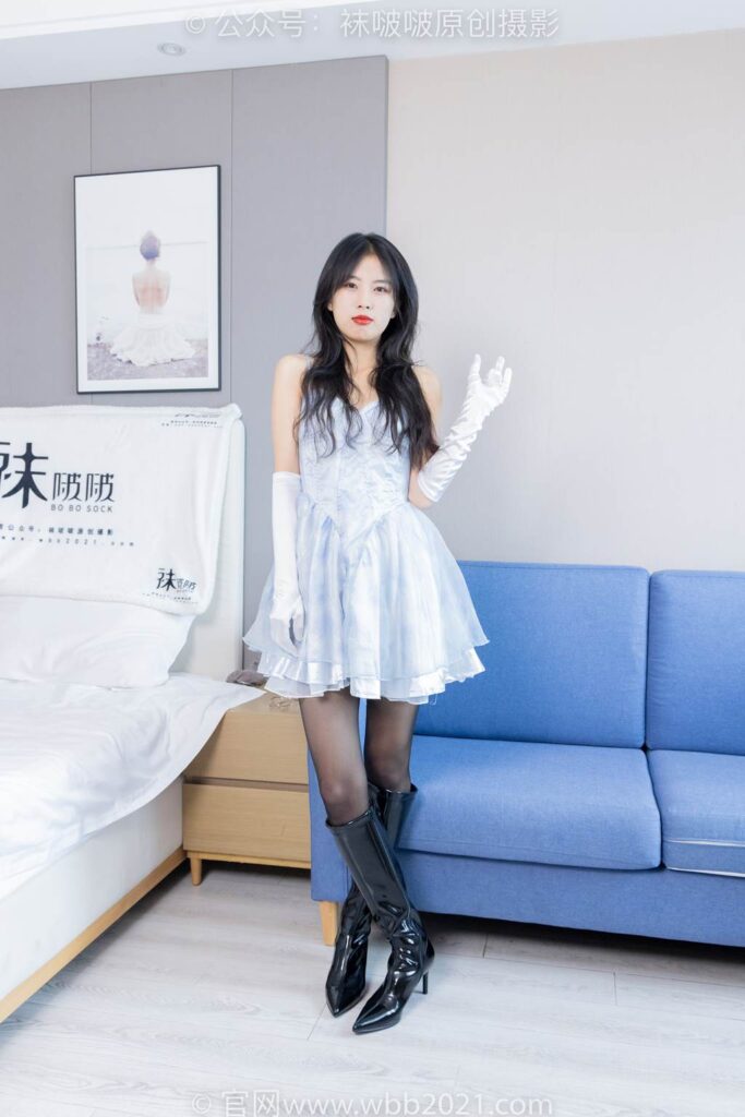 [BoBoSocks襪啵啵]NO.427 奶油-兩雙長靴、黑絲[149P/1V/6.79GB]插圖1