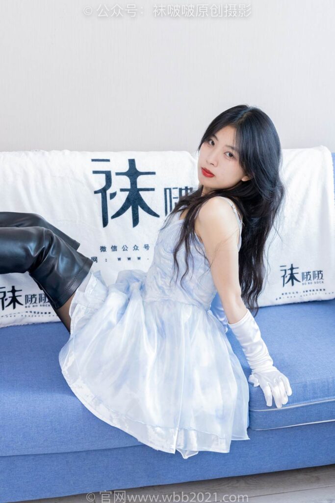 [BoBoSocks襪啵啵]NO.427 奶油-兩雙長靴、黑絲[149P/1V/6.79GB]插圖3