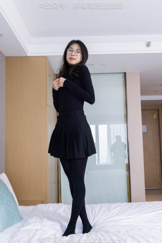 [BoBoSocks襪啵啵]NO.430 奶油-平底鞋、厚黑絲、絲襪踩奶油小蛋糕劇情[146P/1V/8.22GB]-無料攝影圈