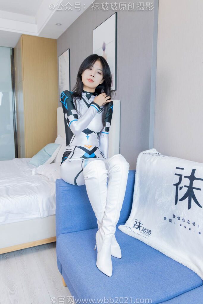 [BoBoSocks襪啵啵]NO.434 奶油-cos服、兩雙靴子、薄肉絲、薄黑絲[155P/1V/7.61GB]插圖2