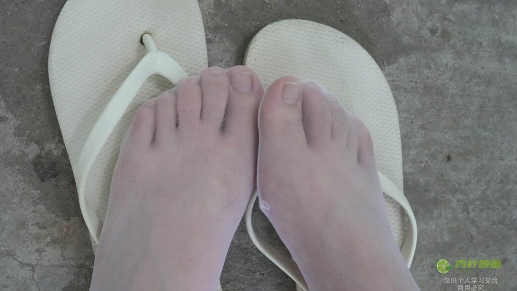 青檸映畫 NO.042 – 阿慌 共享單車裸足[133P/2V/9.45GB]插圖4