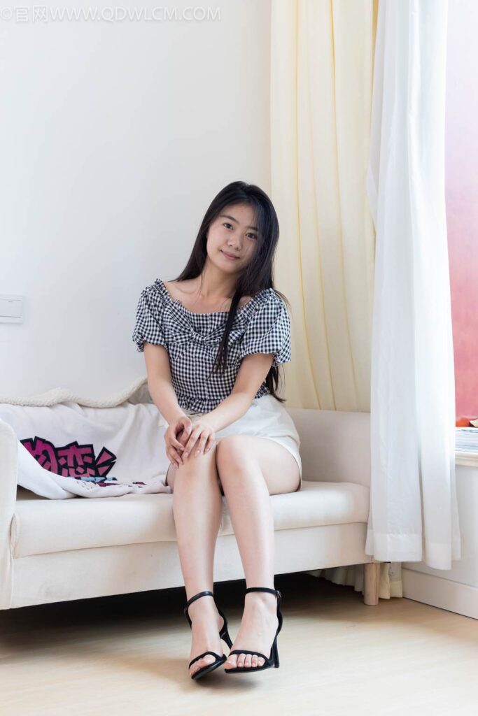 物戀傳媒 NO.2484 芋頭-三雙高跟涼鞋、薄肉絲、裸足[151P/1V/6.47GB]插圖4