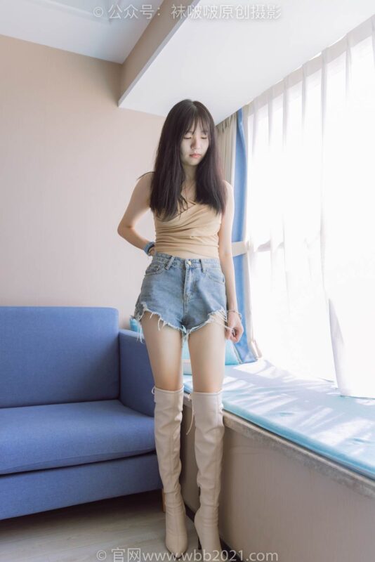 [BoBoSocks襪啵啵]NO.441 小甜豆-高跟長(zhǎng)靴、白棉襪、裸足[179P/1V/6.57GB]-無(wú)料攝影圈