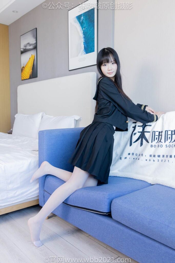 [BoBoSocks襪啵啵]NO.450 甜甜圈 皮鞋、白絲、裸足、裸足印泥踩腳印劇情[142P/1V/7.55GB]插圖2