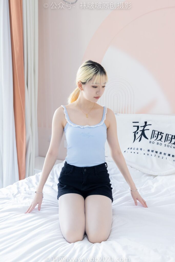 [BoBoSocks襪啵啵]NO.528 小甜豆-高跟長(zhǎng)靴、薄白絲、薄黑絲、薄肉絲[200P/1V/6.71GB]插圖2