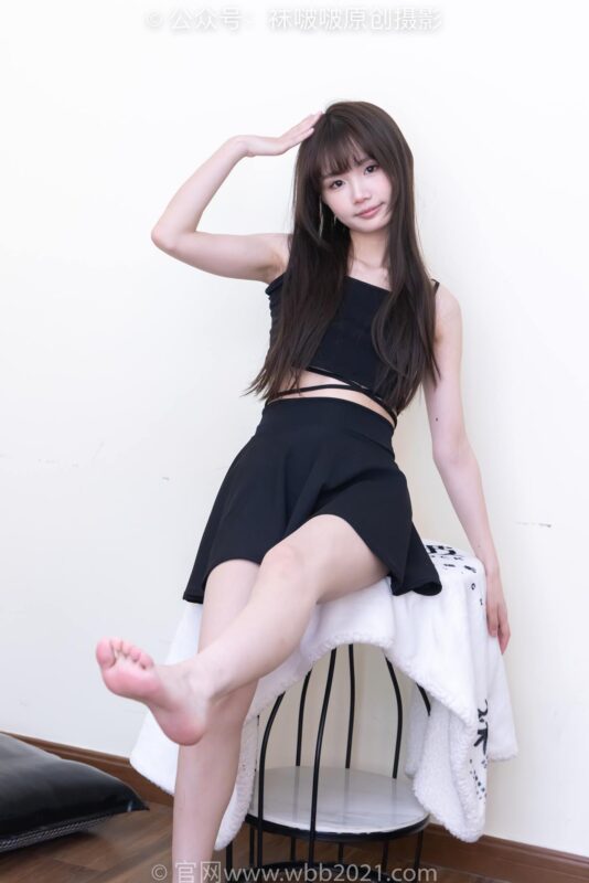 [BoBoSocks襪啵啵]NO.533 甜甜圈-高跟鞋、薄黑絲、薄肉絲、裸足[165P/1V/6.17GB]-無料攝影圈