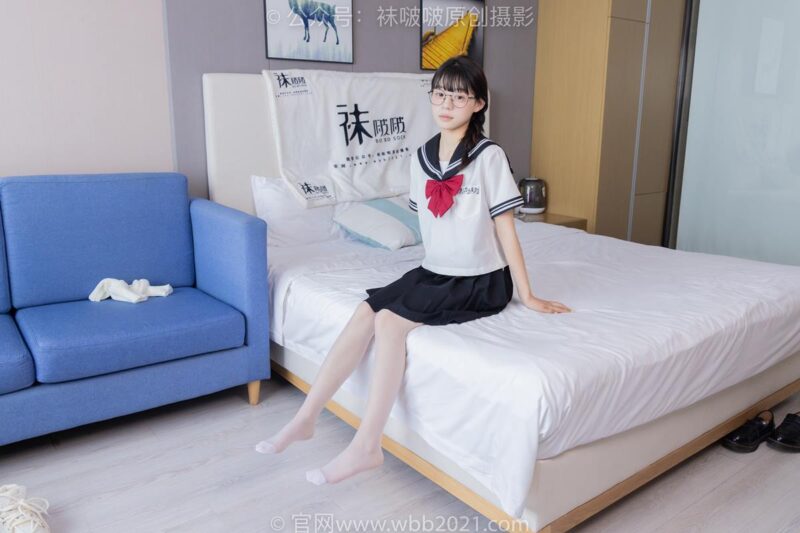 [BoBoSocks襪啵啵]NO.548 糯米-運(yùn)動鞋、堆堆襪套、薄白絲、jk制服[145P/1V/6.08GB]-無料攝影圈