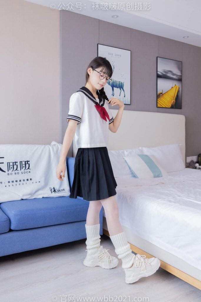 [BoBoSocks襪啵啵]NO.548 糯米-運(yùn)動(dòng)鞋、堆堆襪套、薄白絲、jk制服[145P/1V/6.08GB]插圖1