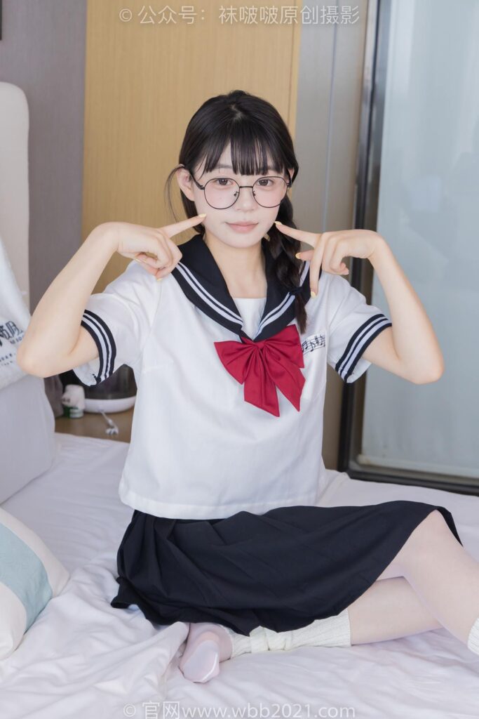 [BoBoSocks襪啵啵]NO.548 糯米-運(yùn)動(dòng)鞋、堆堆襪套、薄白絲、jk制服[145P/1V/6.08GB]插圖2