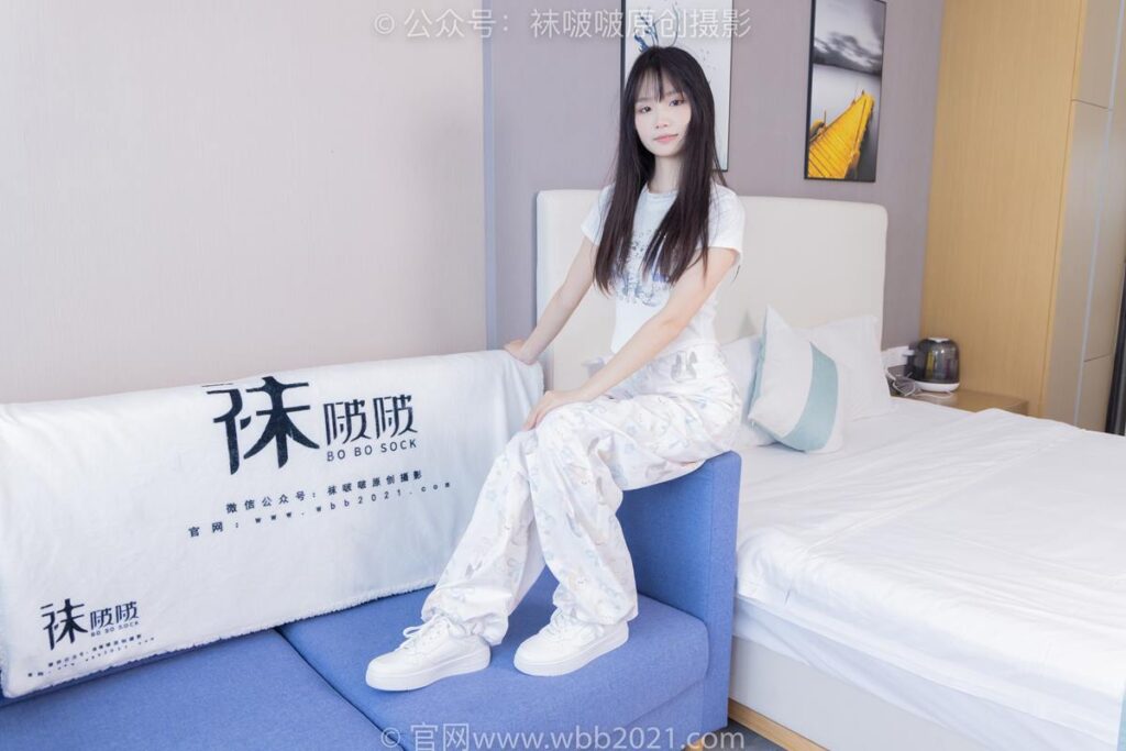 [BoBoSocks襪啵啵]NO.550 甜甜圈-板鞋自然穿臟白棉襪[148P/1V/5.90GB]插圖2