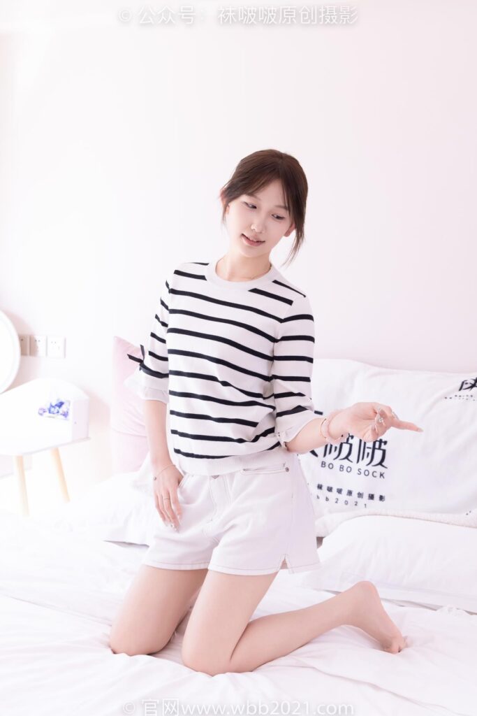 [BoBoSocks襪啵啵]NO.556 香菜-帆布鞋、白棉襪、裸足[149P/1V/5.75GB]插圖