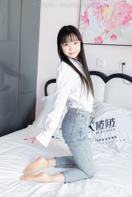 [BoBoSocks襪啵啵]NO.559 甜甜圈-高跟鞋、短肉絲、墊腳半蹲半脫襪子劇情[146P/1V/6.22GB]-無(wú)料攝影圈