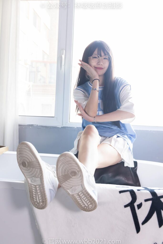 [BoBoSocks襪啵啵]NO.561 小甜豆-板鞋、短白棉襪、裸足[155P/1V/5.76GB]插圖2