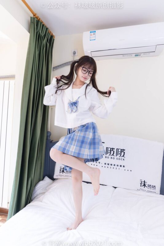 [BoBoSocks襪啵啵]NO.578 甜甜圈-高跟鞋、薄黑絲、薄白絲小腿襪、裸足、jk制服[149P/1V/5.92GB]-無(wú)料攝影圈