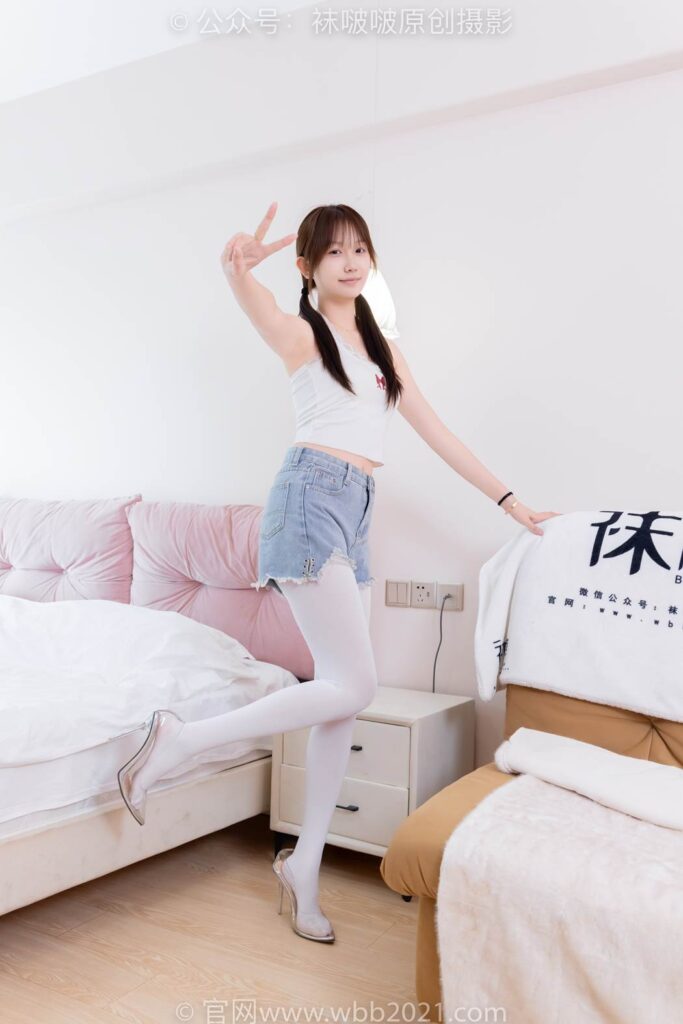 [BoBoSocks襪啵啵]NO.582 香菜-高跟鞋、厚白絲、裸足[152P/1V/5.82GB]插圖1