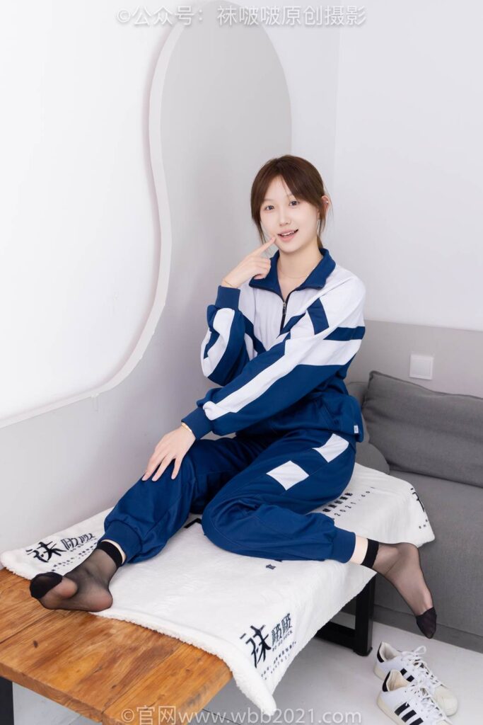 [BoBoSocks襪啵啵]NO.584 香菜 校服、板鞋、短黑絲[149P/1V/7.49GB]插圖2