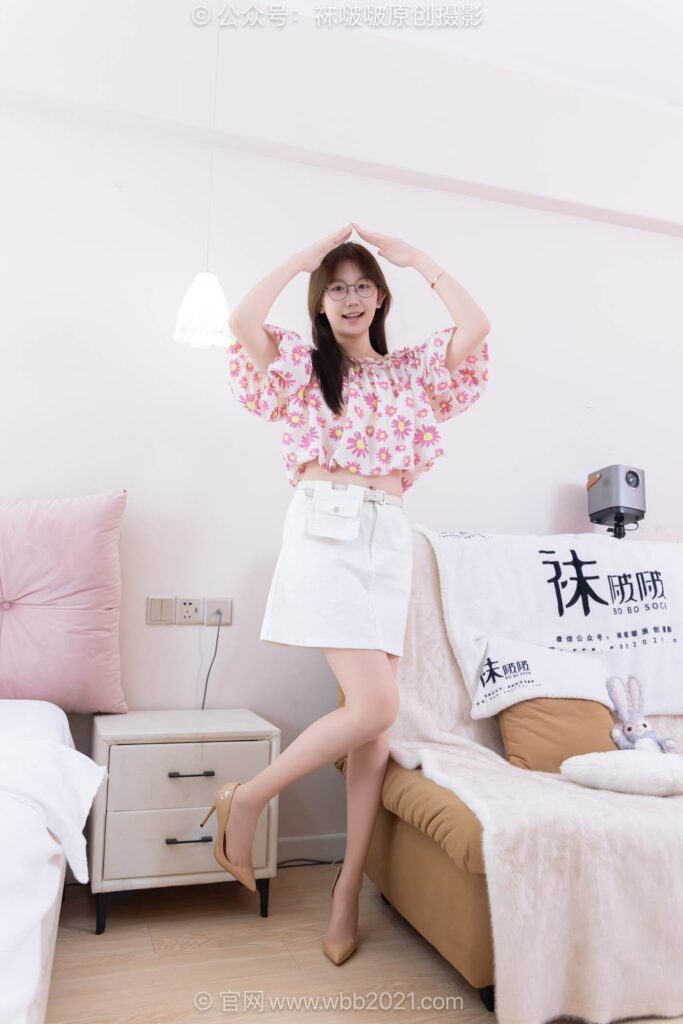 [BoBoSocks襪啵啵]NO.594 香菜-三雙高跟鞋、薄肉絲、裸足[145P/1V/7.05GB]插圖1