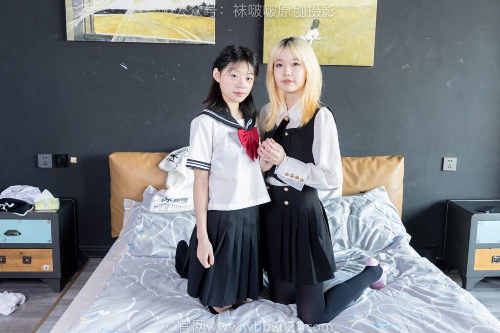 [BoBoSocks襪啵啵]NO.600 小甜豆&糯米-皮鞋、馬丁靴、小熊拖鞋、過膝棉襪[160P/1V/8.48GB]插圖3