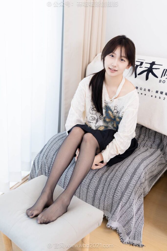 [BoBoSocks襪啵啵]NO.602 香菜-長(zhǎng)靴、白棉襪、薄黑絲[144P/1V/5.51GB]插圖